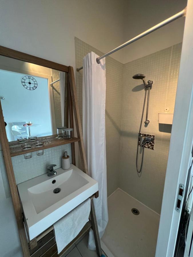 Studio Riquet Independant Attenant A Villa カプタング エクステリア 写真